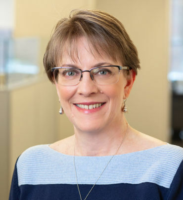 RPB_Staff_Headshot_Alyce 2x_8cb2a052099d1d51c331a4cf4004b039